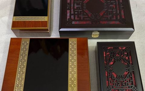 苍南县富艺工艺品厂创新木盒工艺，引领礼盒加工行业新标准